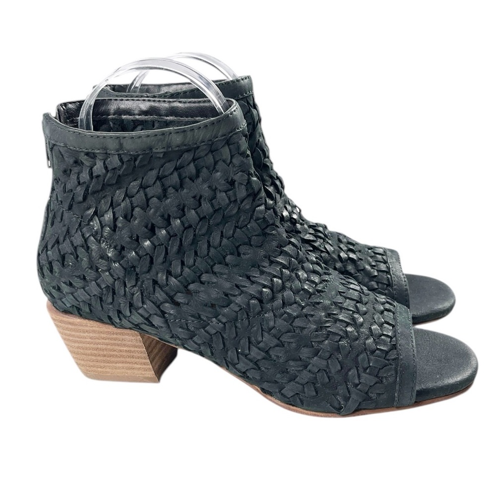 Lucky Brand Women's Mofira Leather Upper Woven Peep Toe Ankle Boot Size 8.5 M